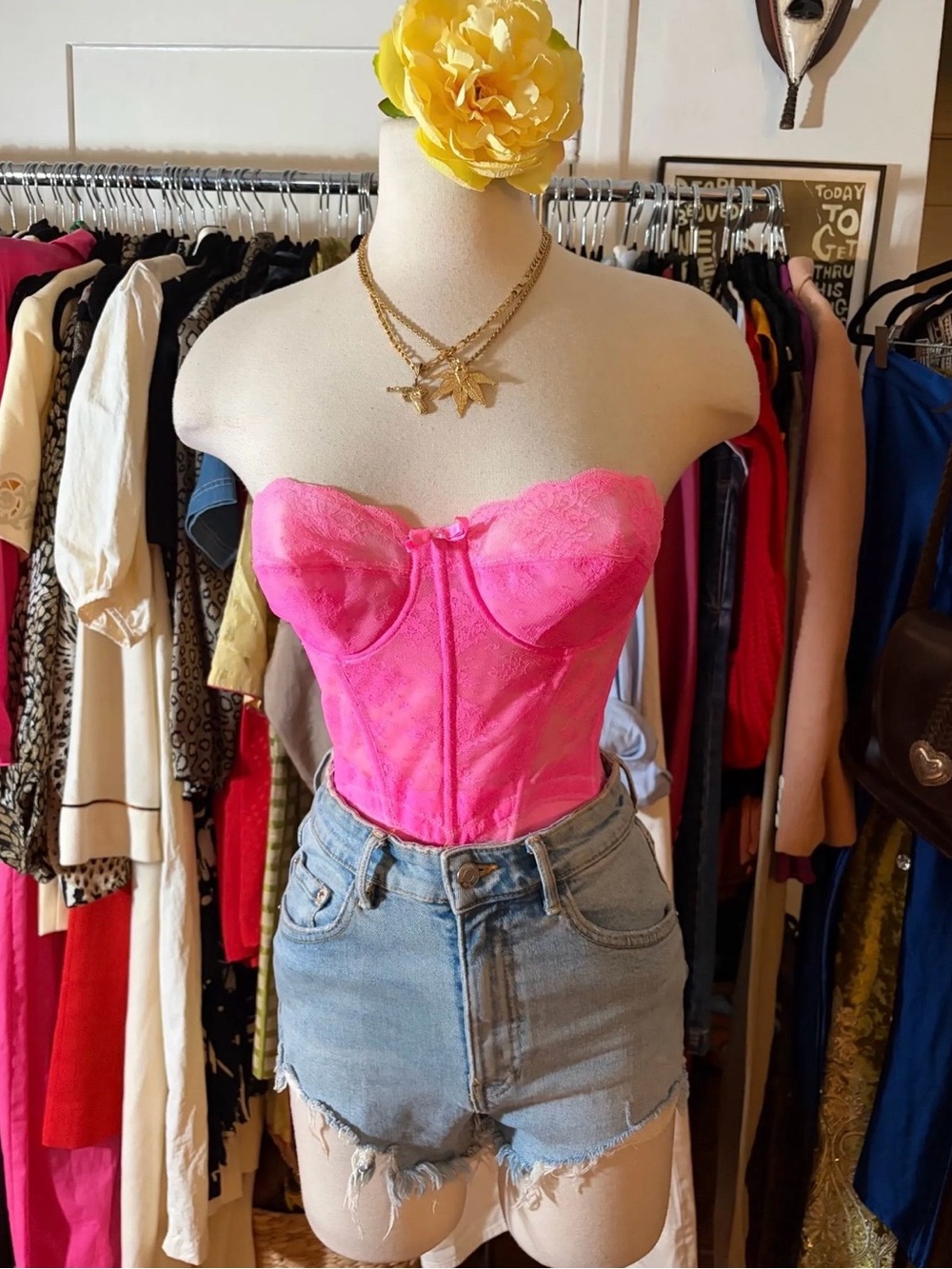 VINTAGE 80s Screaming Mimi's NYC Tokyo Hot Pink Lace Bustier Corset 34B